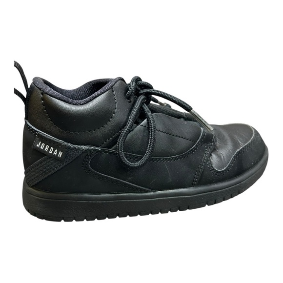 Jordan Fadeaway Little Kids Size 13C Black Preowned Excellent Condition - Picture 1 of 12